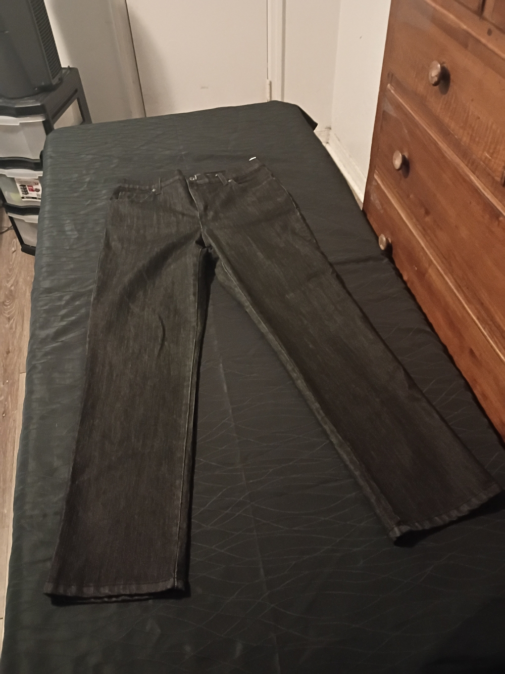 Gloria Vanderbilt Black Women's Jeans with Purple Label - Picture 1 of 7